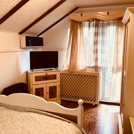 Vila Horia Bradet Săcele Екстериор снимка